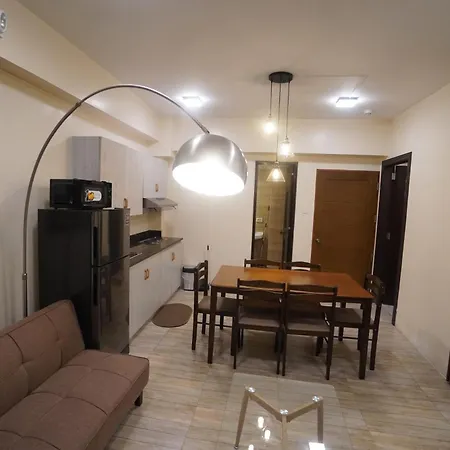 House Of Joe - City Center Baguio City Room photo